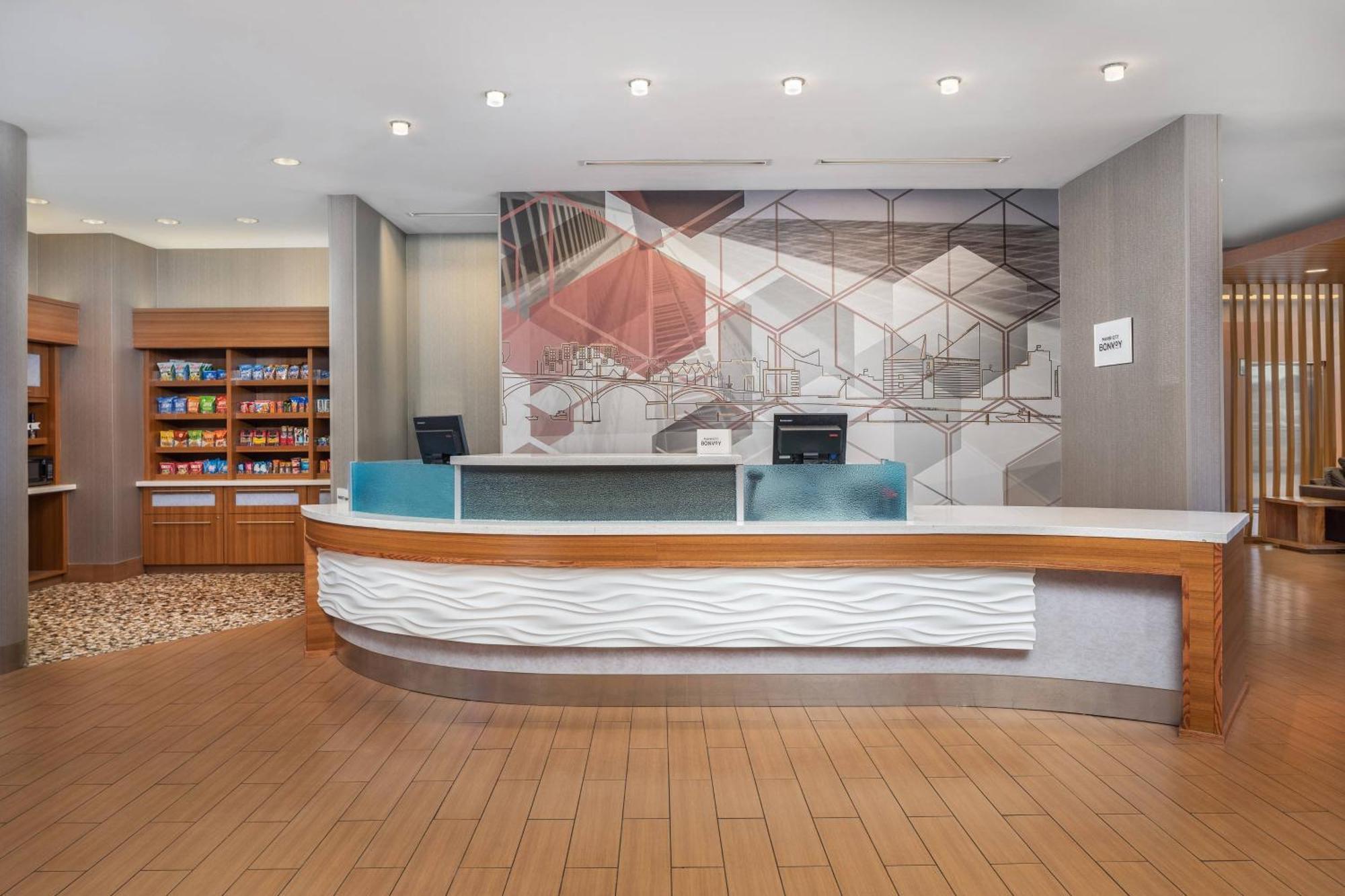Springhill Suites By Marriott Downtown Chattanooga/Cameron Harbor Exterior foto